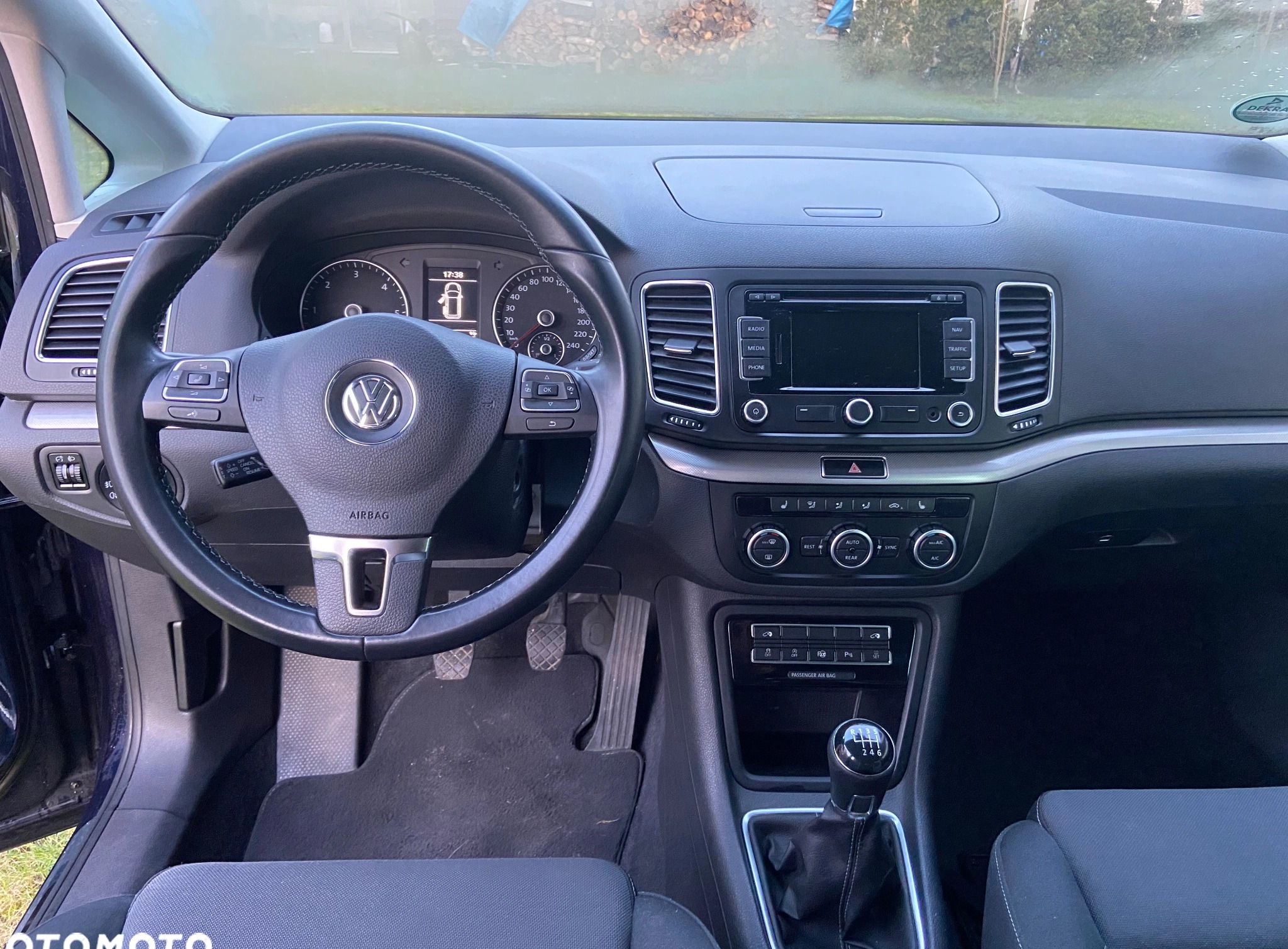 Volkswagen Sharan cena 54800 przebieg: 170000, rok produkcji 2014 z Dębno małe 67